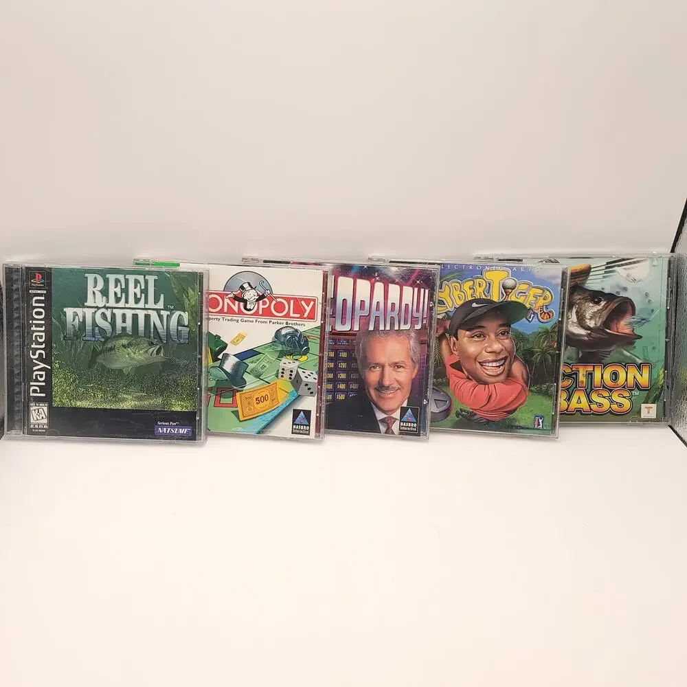 Playstation Lot of 25 Games Spec Ops Sno Cross Asteroids Cyber Tiger Test Drive